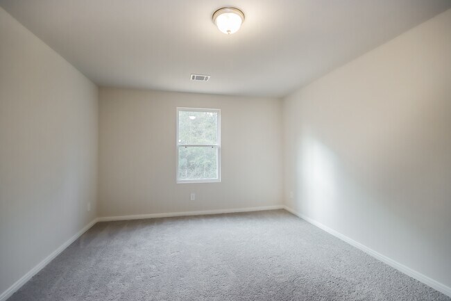 Building Photo - 15614 Briar Forest Dr