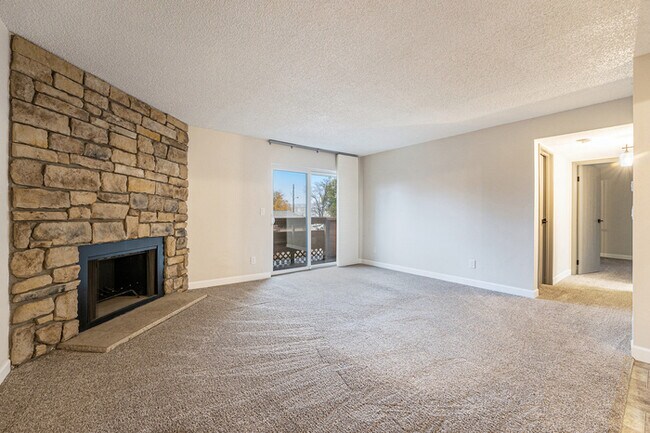 Building Photo - 7040 W 20th Ave