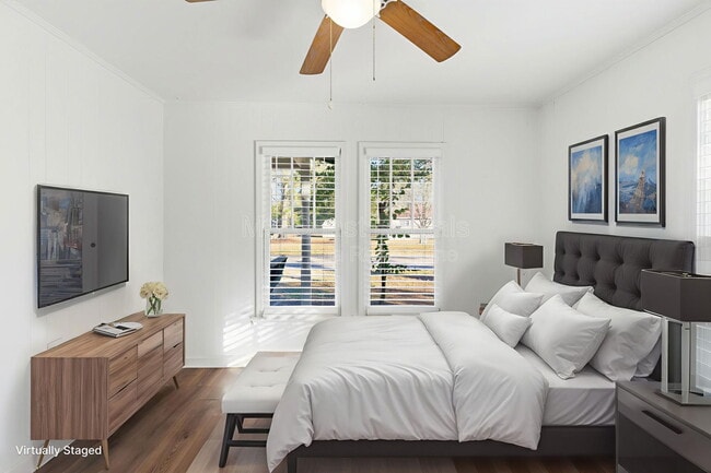 Building Photo - 20 Martha Ave