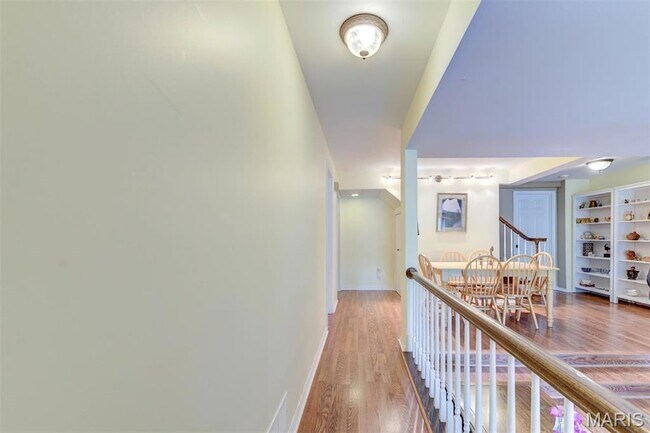 Building Photo - 14991 Broadmont Dr