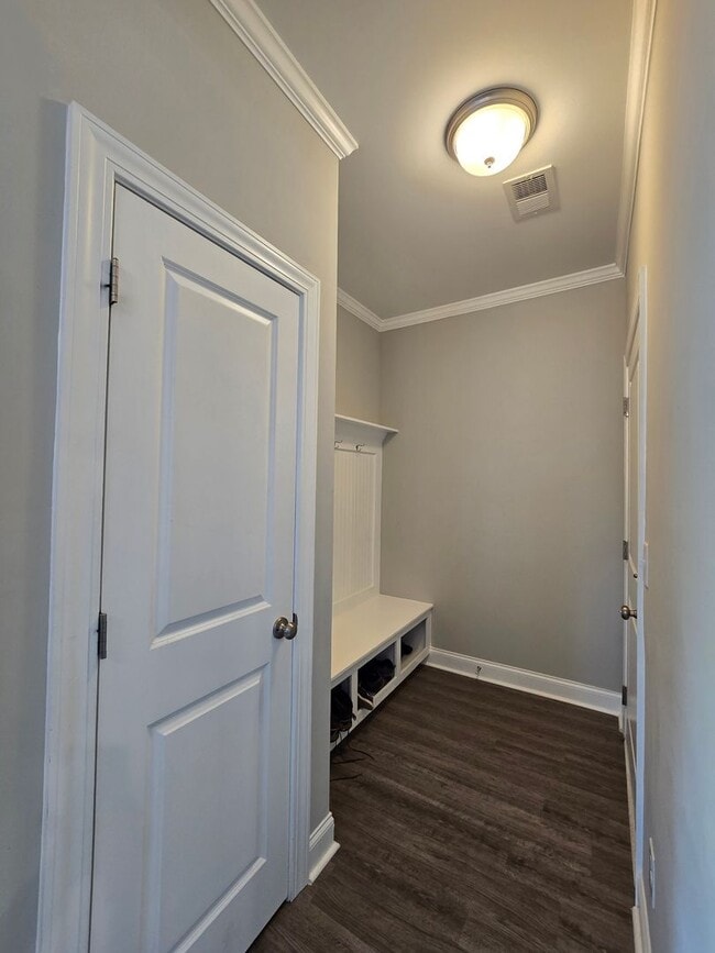 Building Photo - Rare find in Camden, SC - Gorgeous home on...