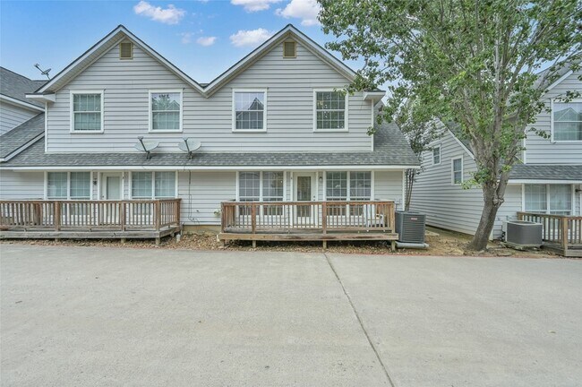 Building Photo - 180 Binnacle Ct