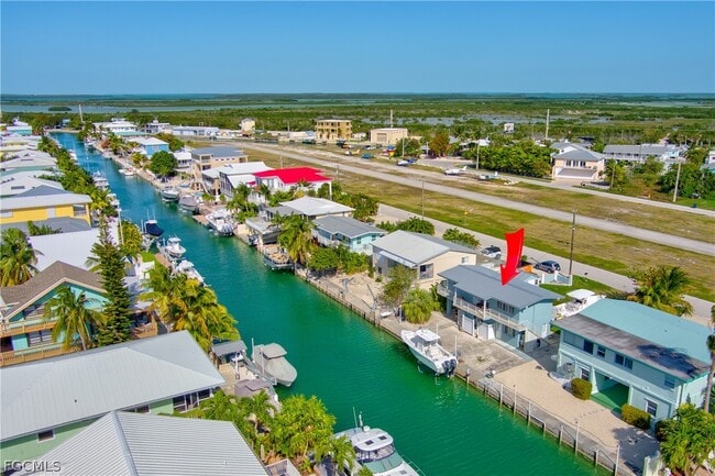 Building Photo - 280 Airport Dr S