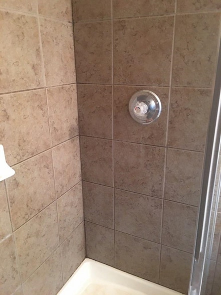 Building Photo - 1291 E Trevor Way