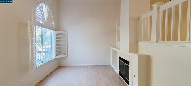 Building Photo - 1102 Brooks Range Landing