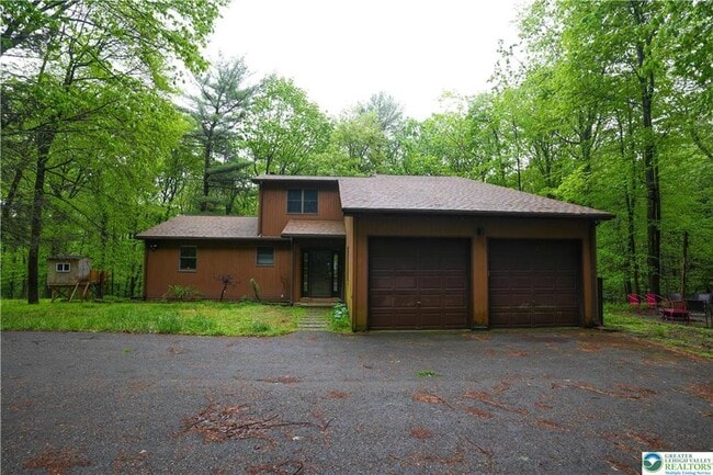 Building Photo - 1945 Summer Mountain Rd