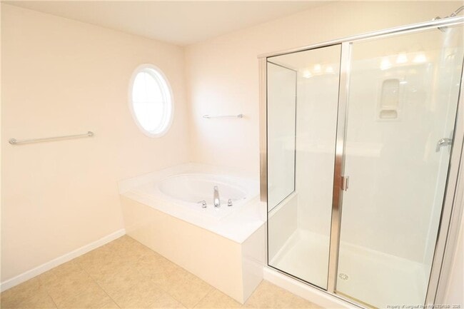 Building Photo - 619 Sealine Dr