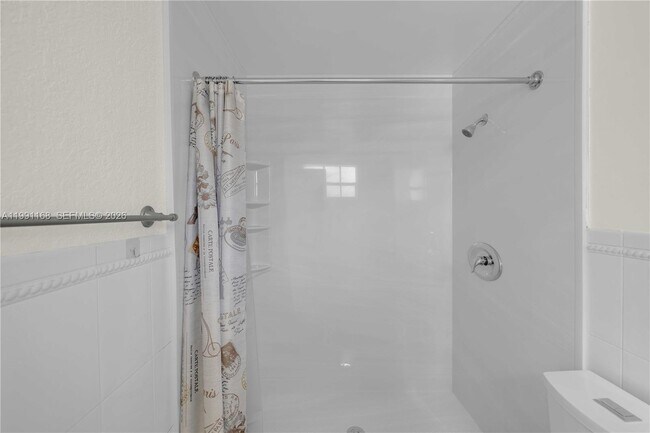 Building Photo - 462 Golden Isles Dr