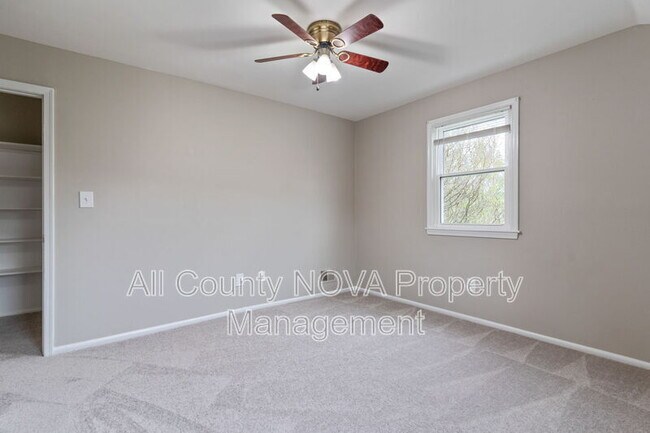 Building Photo - 50 Old Enterprise Rd