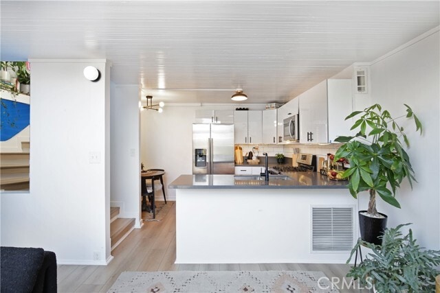 Building Photo - 5038 Aldama St