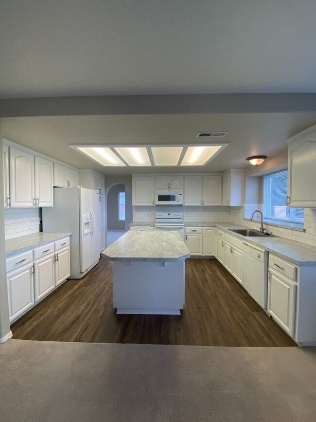 Building Photo - 8608 W Payette Ct