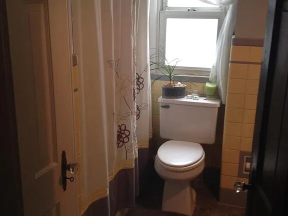 bathroom - 1330 Old State Rd