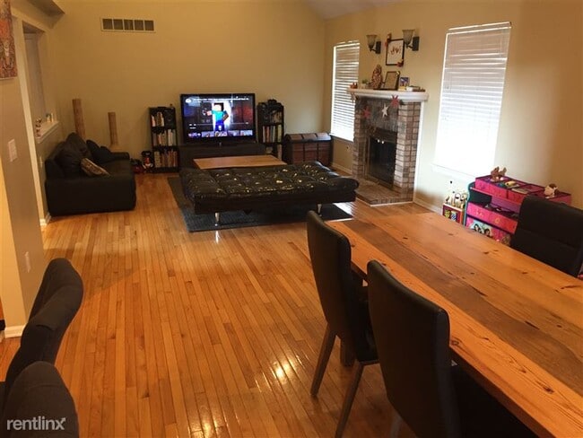 Building Photo - 4154 Crystal Creek Dr