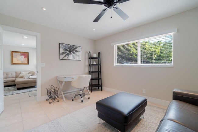 Building Photo - 2914 Spanish Trail