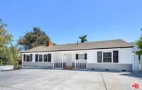 Building Photo - 315 26th St