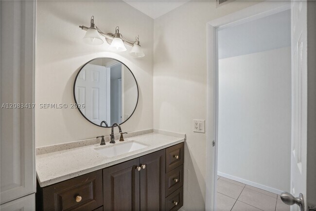 Building Photo - 1749 SW 81st Ln