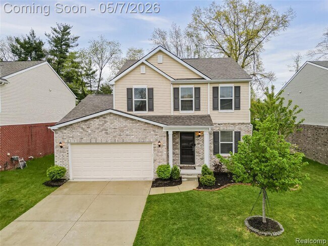 Building Photo - 8640 Quincy Dr