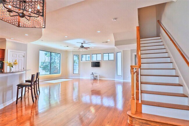 Building Photo - 5402 Gibson St