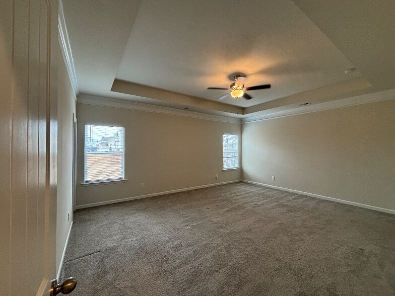 Building Photo - 5123 Woodline View Ln