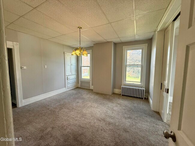 Building Photo - 741 Hudson Ave