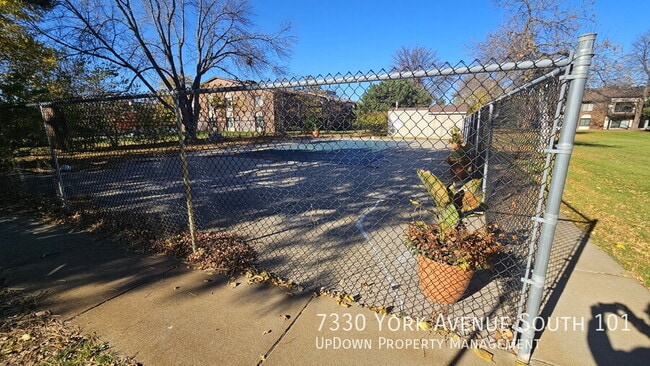 Building Photo - 7330 York Ave S