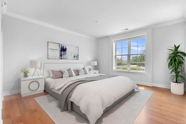 Building Photo - 77 Havemeyer Ln