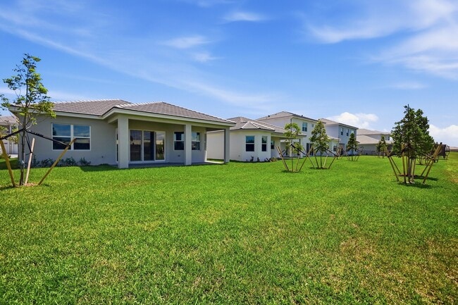 Building Photo - 13955 Spruce Pne Dr