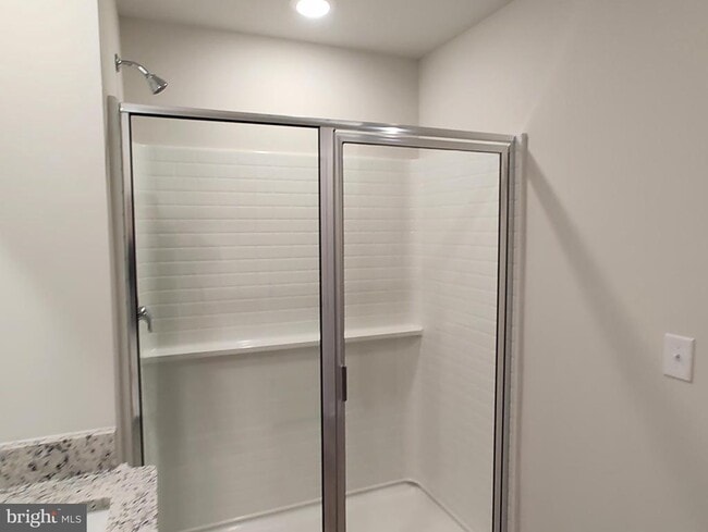 Building Photo - 3 Wafer Aly