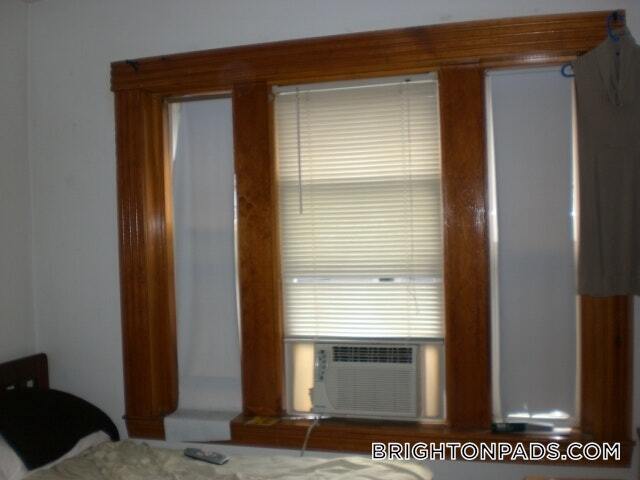 Primary Photo - 53 Brackett St