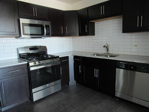 Building Photo - Northgate Addison Apartments