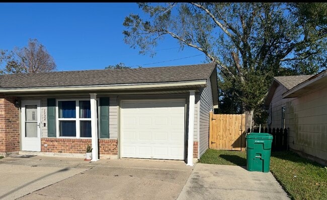 Building Photo - 1534 Delta Dr