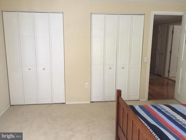 Building Photo - 11125 Hunt Club Dr