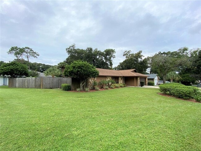 Building Photo - 214 Stevenage Dr