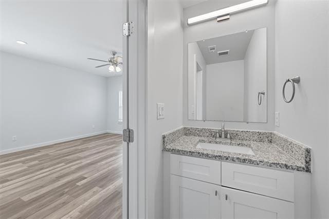 Building Photo - 422 N Elliott Ave