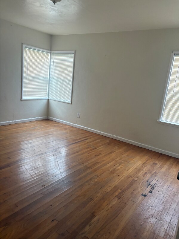 Building Photo - 420 Milnes Rd