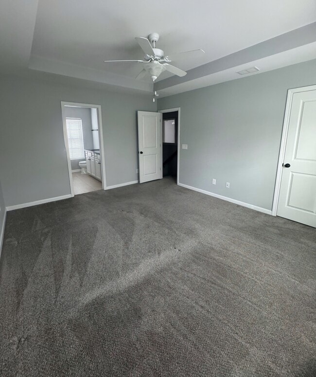 Building Photo - 1545 Oldenburg Dr