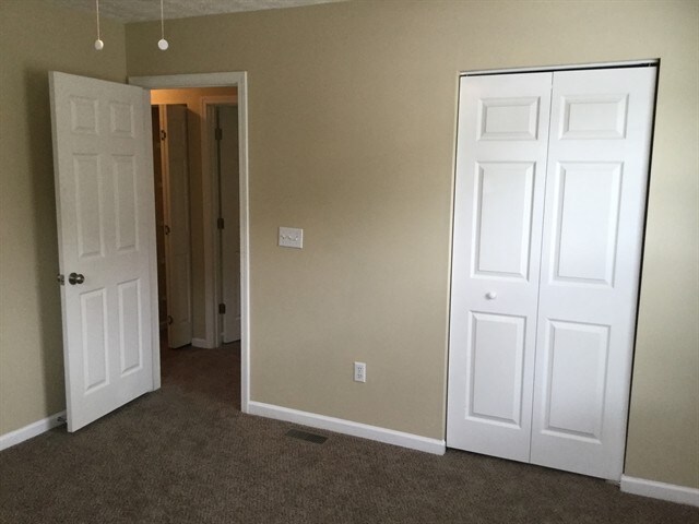Building Photo - 167 Firestone Dr