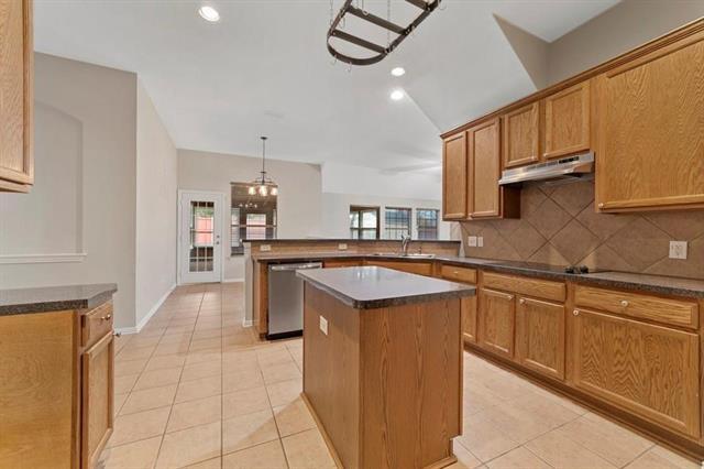 Building Photo - 1713 Grand Canyon Way