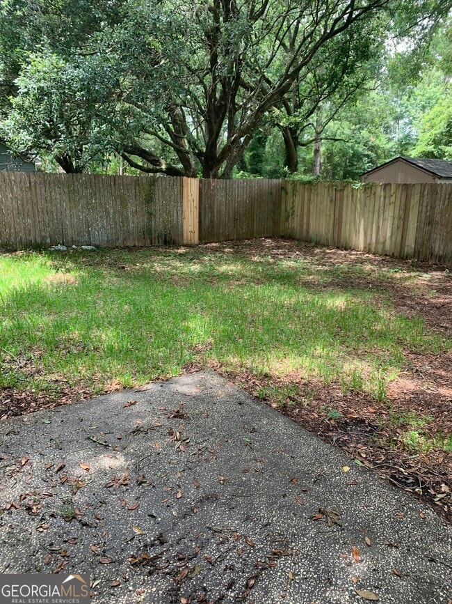 Building Photo - 105 Cherry Tree Ct