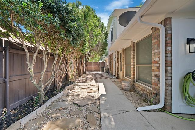Building Photo - 4021 San Mateo Dr
