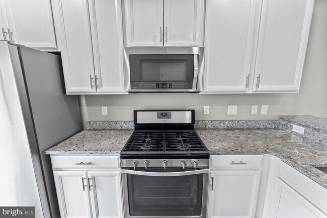 Building Photo - 17045 GIBSON Rd