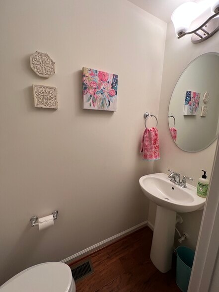 Half bath sink - 2172 Whispering Hollow Ln