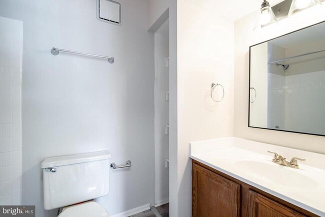 Building Photo - 2792 Bordeaux Pl