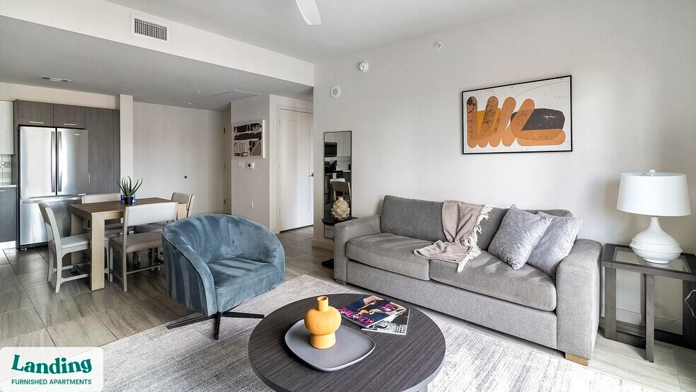 Building Photo - 698 NE 1st Ave