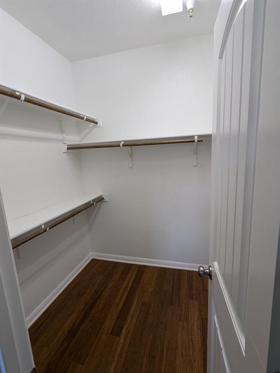 Building Photo - 7220 Wyoming Springs Dr