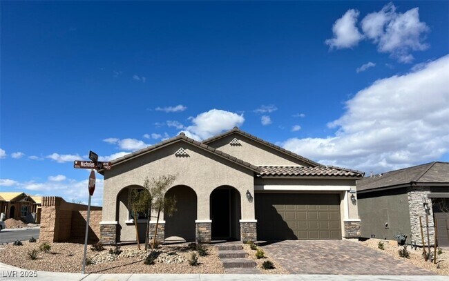 Primary Photo - 10990 Nicholas Jay Ave