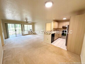 Building Photo - 95-270-270 Waikalani Dr