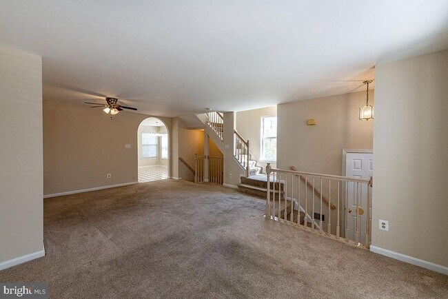 Building Photo - 2415 Hay Rake Ct