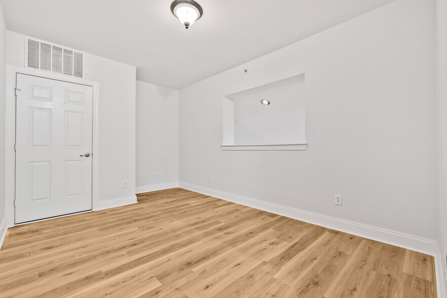 Upstairs - 3201 Aspen Grove Drive