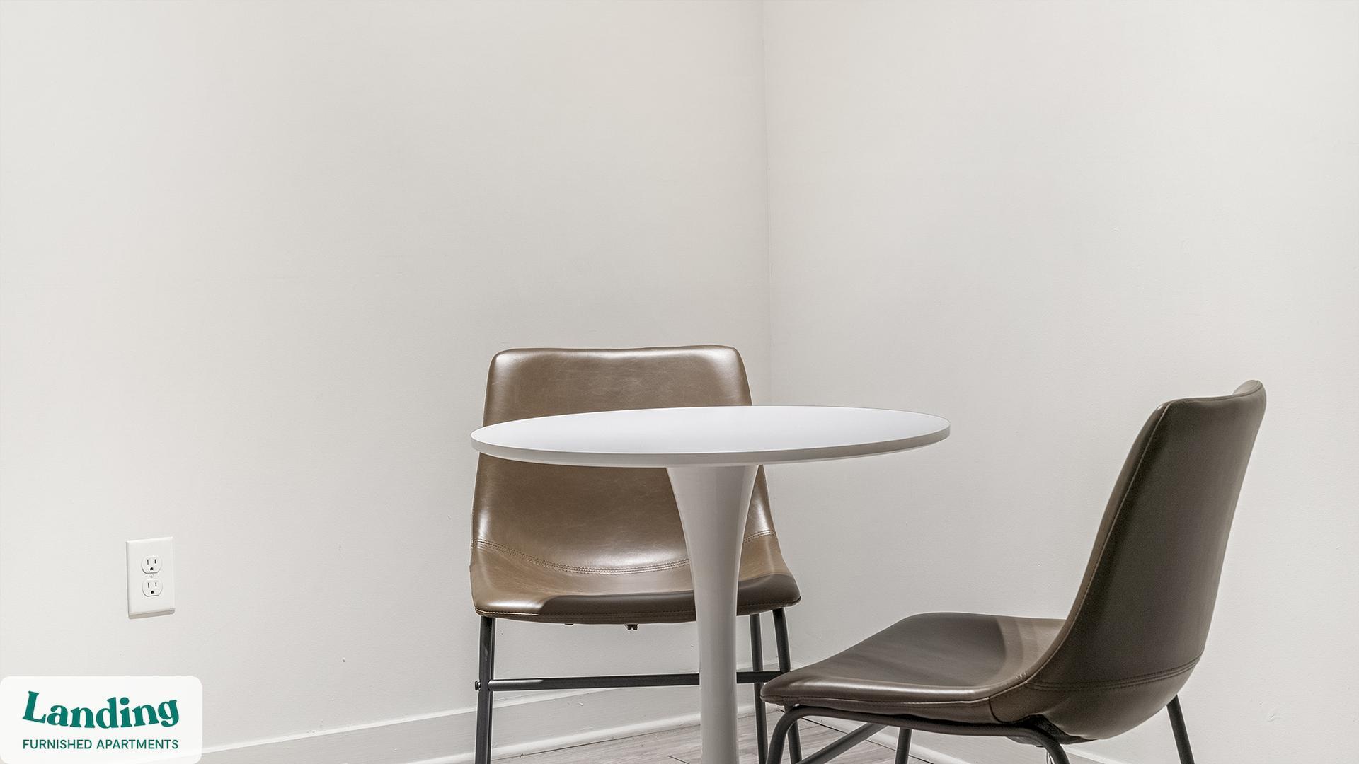 Building Photo - 2745 Holcomb Bridge Rd